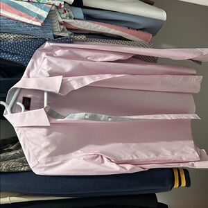 UNTUCKit Pink Casual Button Down Shirt